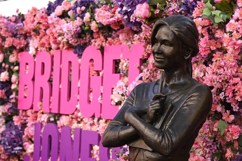 Bridget Jones Statue in London